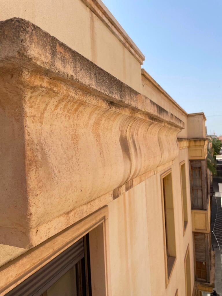 Limpieza, lavado e hidrofugación de la fachada de un edificio histórico en la provincia de Alicante mediante trabajos verticales 4 empresa trabajos verticales provincia alicante 08