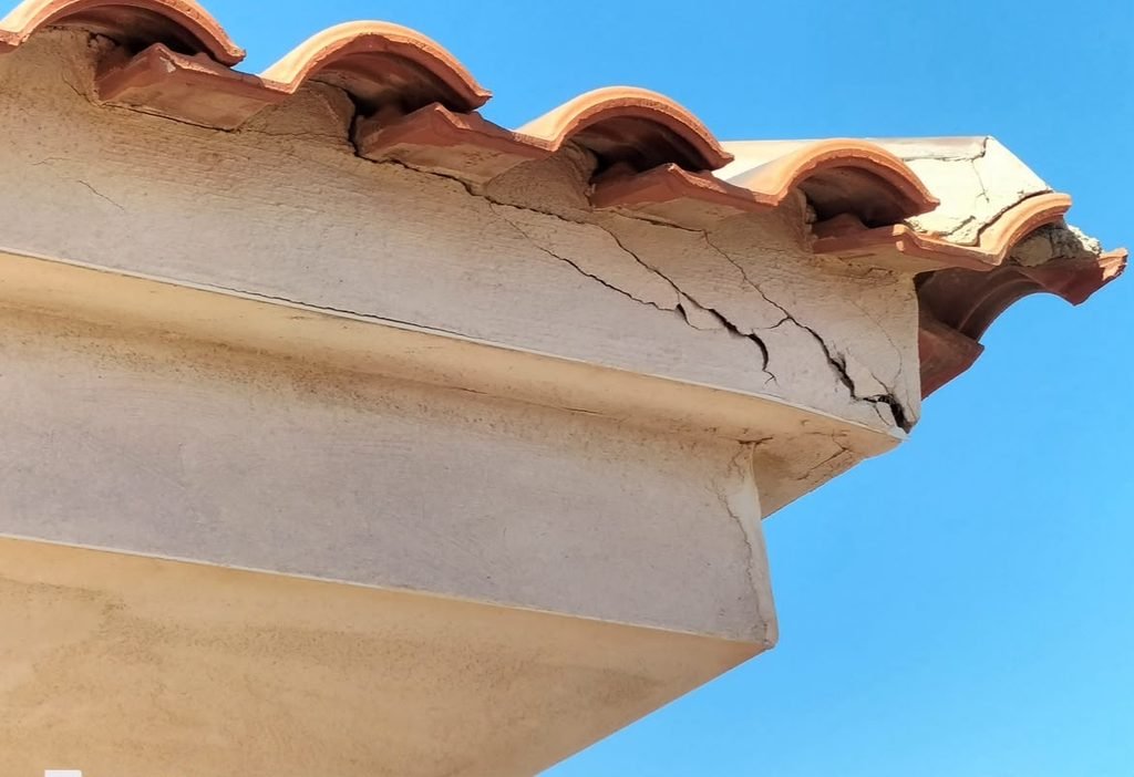 Reparación de Fachadas y Tejados en Alicante para Casas y Bungalows 2 Reparación de fachadas y tejados en Alicante